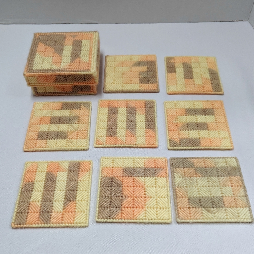 Vintage Knit Embroidery Coaster Set